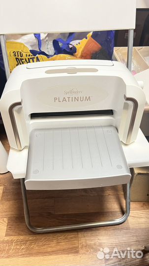 Машинка для вырубки и тиснения