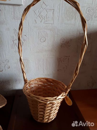 Корзина плетеная