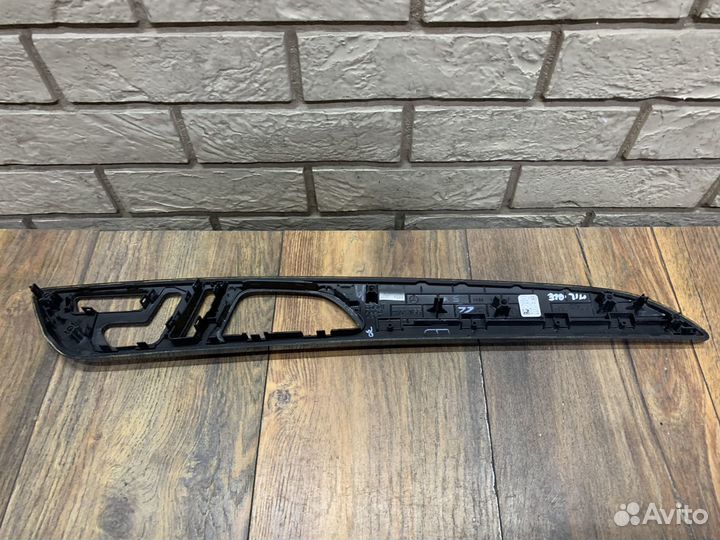 Mercedes benz W166 Накладка декоративная LH RH