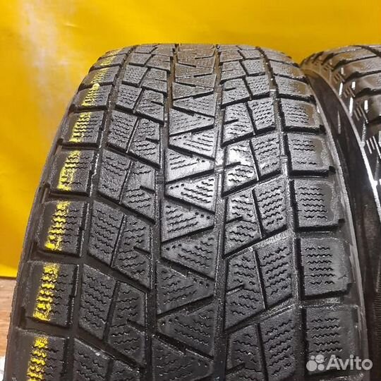 Bridgestone Blizzak DM-V1 235/65 R18