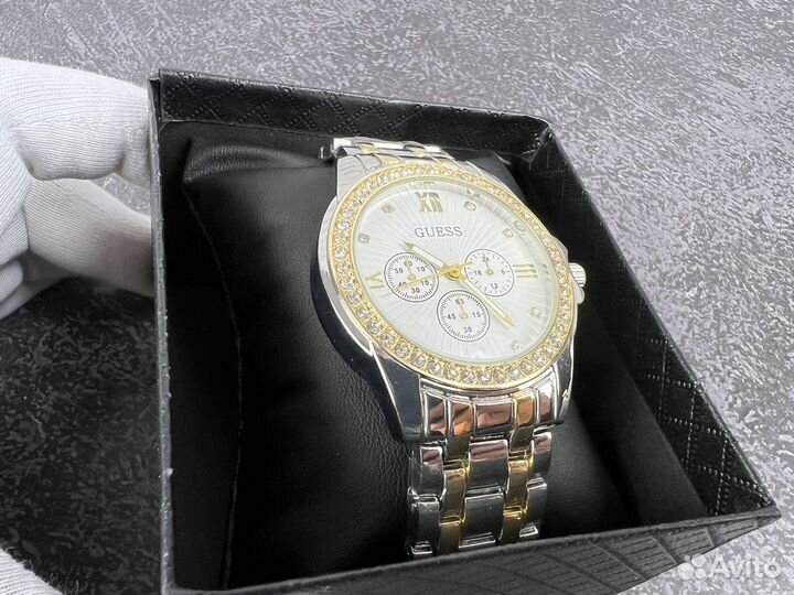 Часы наручные женские