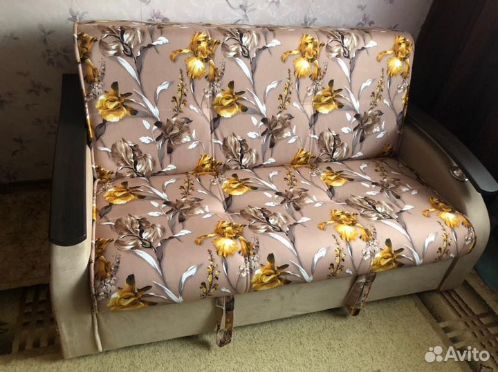 Диван-кровать 