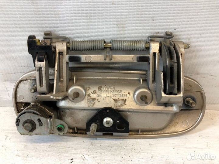 Ручка двери передняя левая Cadillac Cts 1