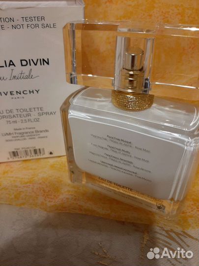 Туалетная вода Givenchy Dahlia divin Eau Initiale