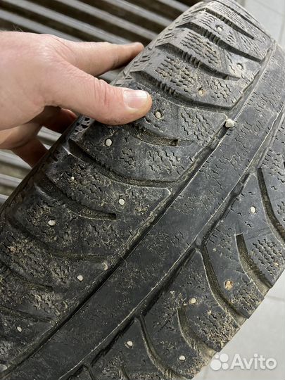 Bridgestone Ice Cruiser 7000 195/60 R15