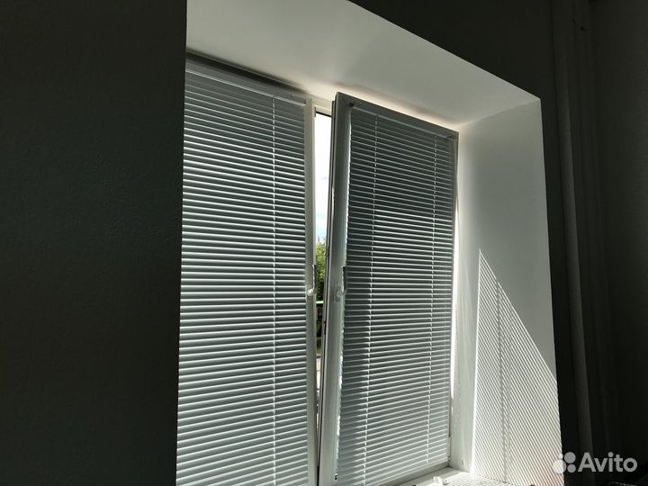 Жалюзи горизонтальные алюминиевые