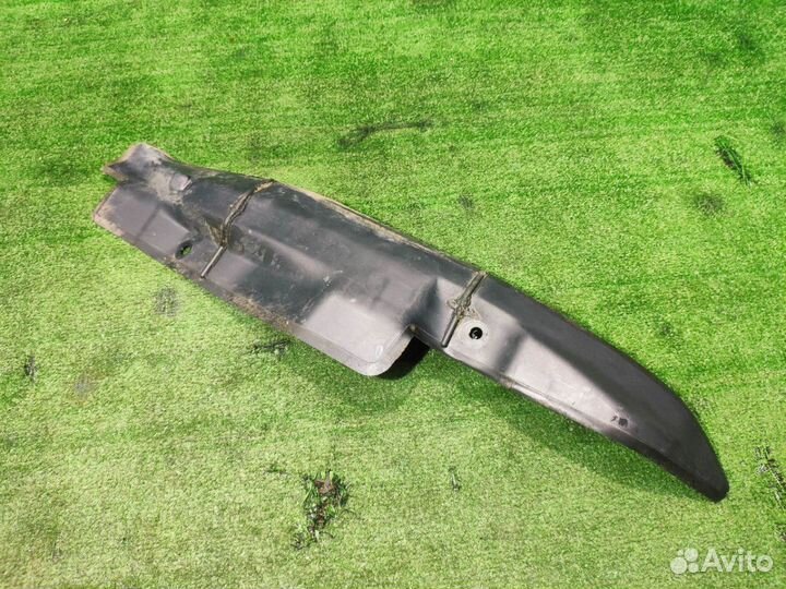 Пыльник переднего крыла Skoda Octavia A5