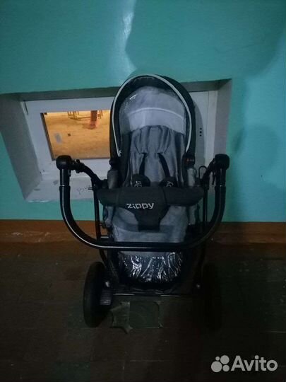 Детская коляска