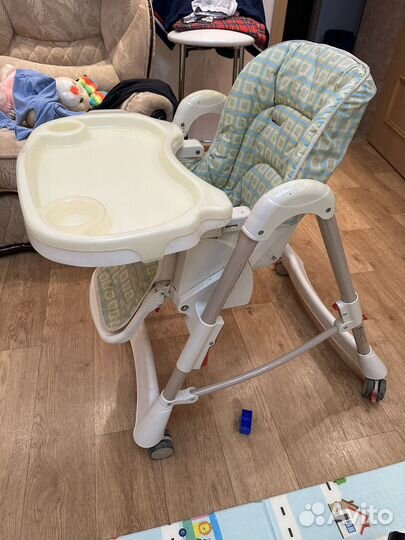 Стульчик для кормления