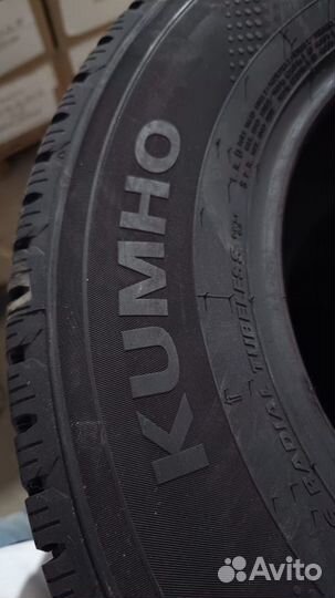 Kumho Winter PorTran CW51 225/70 R15C