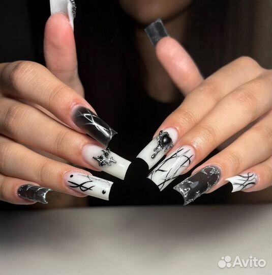 Наращивание ногтей