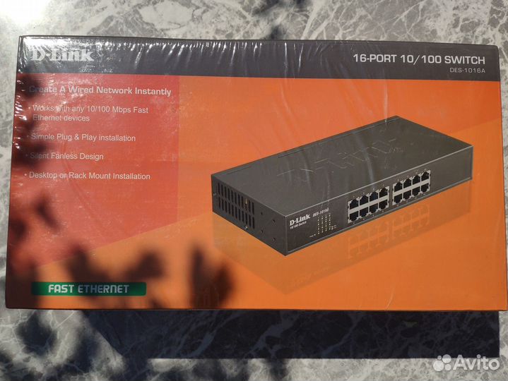 Коммутатор D-Link DES-1016A Новый
