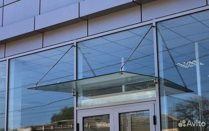 Козырек из стекла