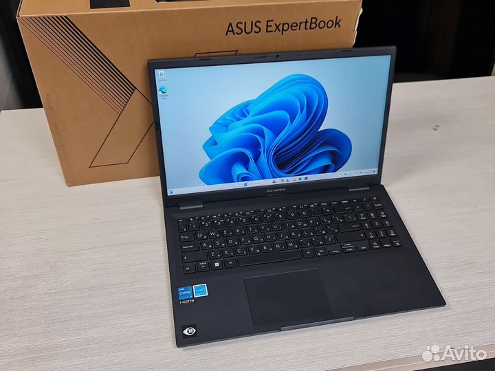 Ноутбук Asus ExpertBook b1502cg