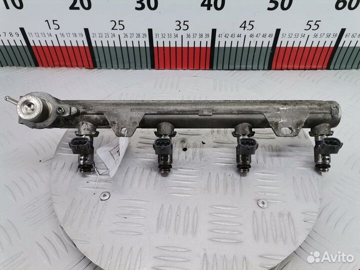 Форсунка Volkswagen Golf 4 2003 036906031L