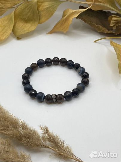 Браслет-талисман из камней 
