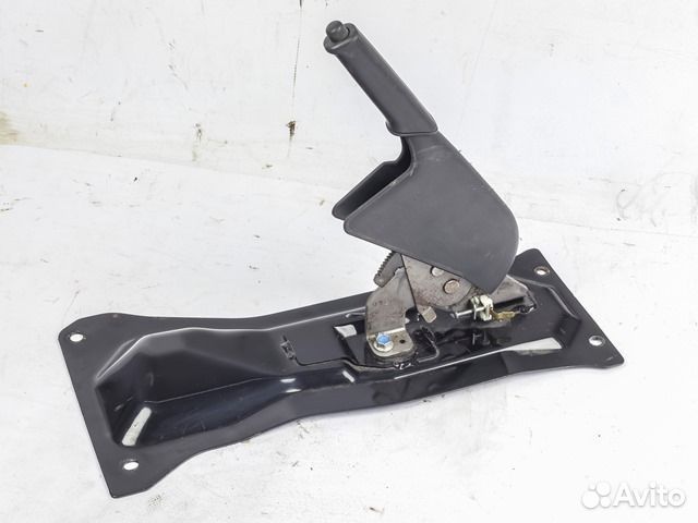 Рычаг стояночного тормоза Toyota Lite Ace