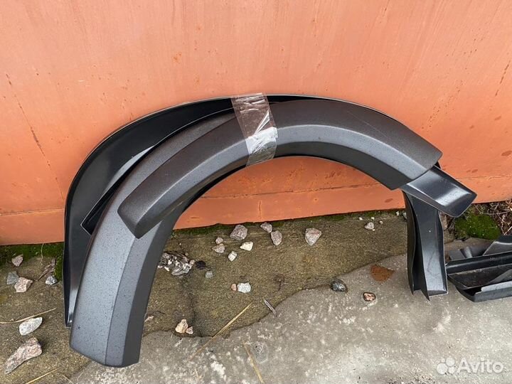 Накладки на “Chevrolet Niva”