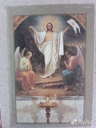 Икона Спасителя отобразившаяся на стекле