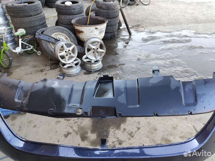 Передний бампер mitsubishi outlander xl