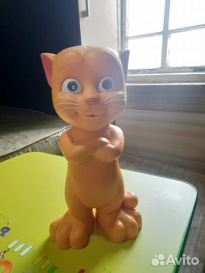 Интерактивная игрушка кот том