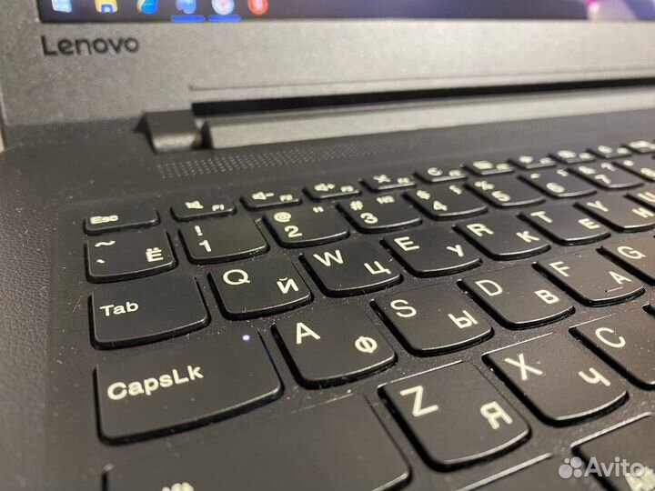 Ноутбук Lenovo IdeaPad/4ядра/SSD
