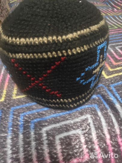 Грузинская мужская вязанная шапочка