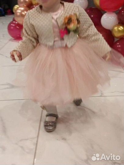 Нарядное платье для девочки 80 см