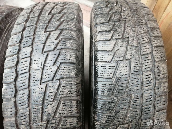 Dunlop Axiom Plus 185/65 R15