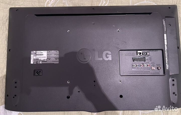 Телевизор LG SMART tv 32