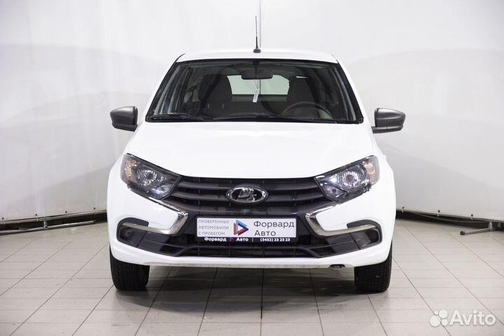 LADA Granta 1.6 МТ, 2019, 65 000 км