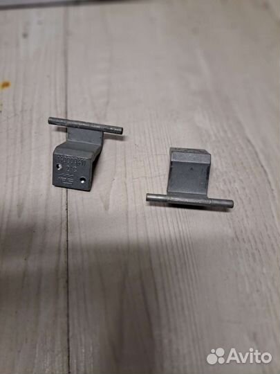 Петля люка ariston