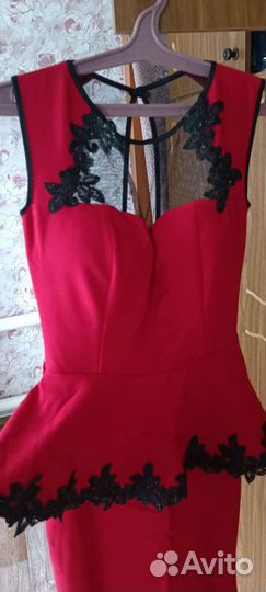 Вечернее платье