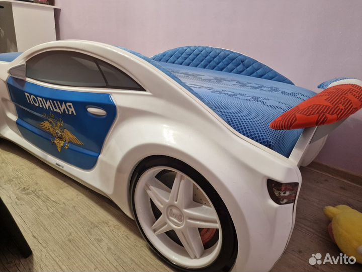 Детская кровать машинка бу