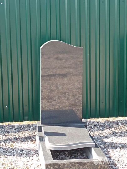 Памятники из гранита