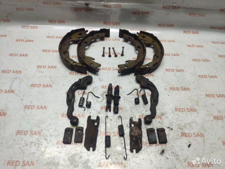 Механизм стояночного тормоза Toyota Rav 4 ALA30R