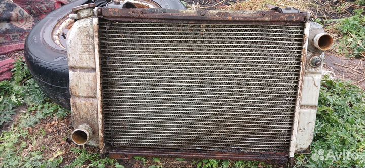 Радиатор на Волгу 3102