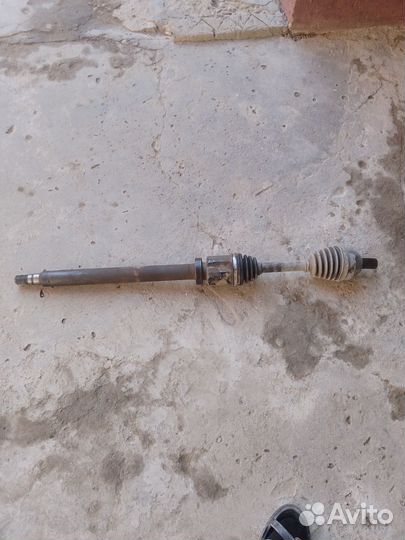 Передний привод(правый) volvo S80 ll