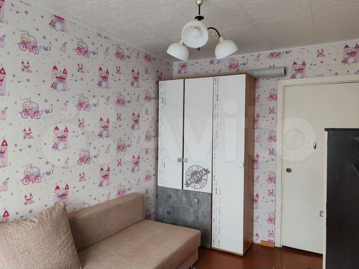 2-к. квартира, 43 м², 8/9 эт.