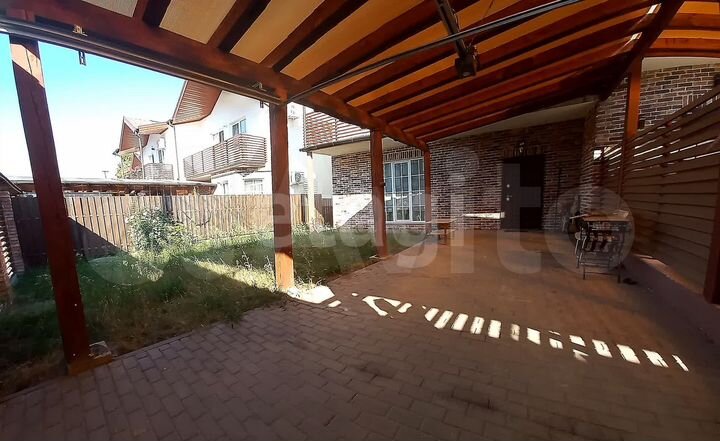 Таунхаус 113,4 м² на участке 1 сот.