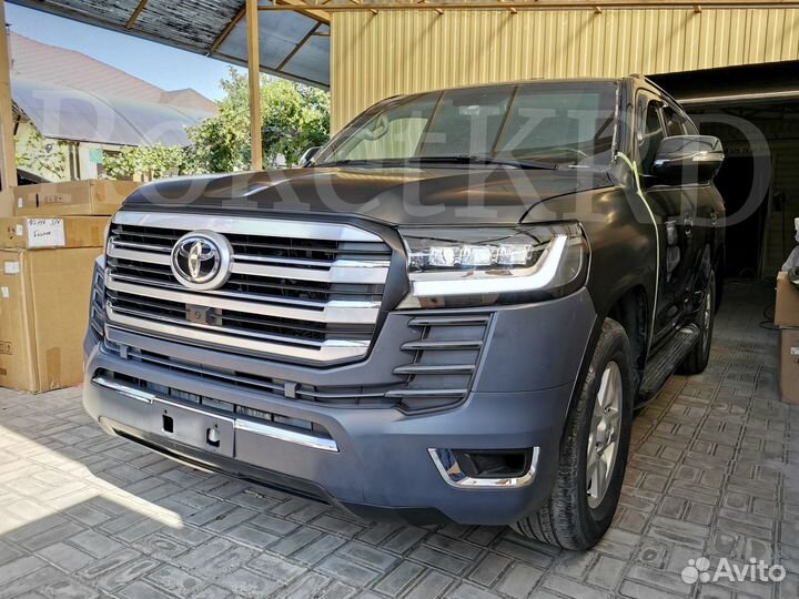 Обвес Toyota Land Cruiser 200 в 300 стиль 2016+