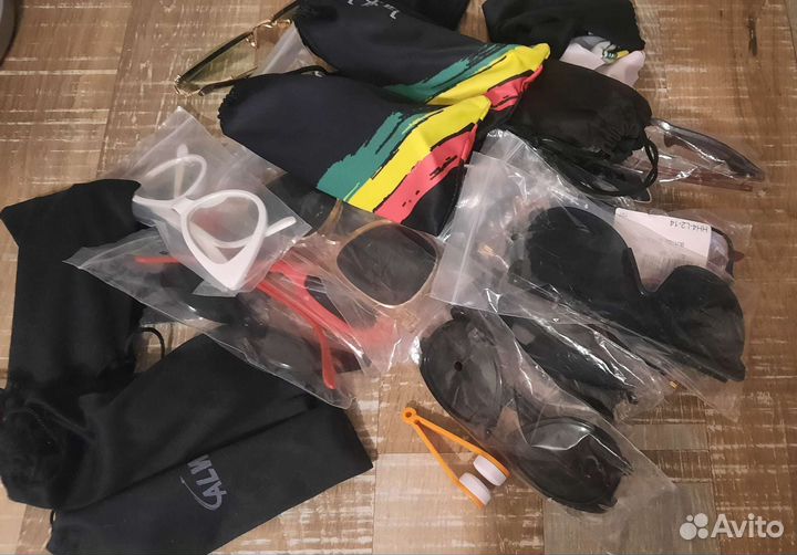 Солнцезащитные очки пакетом