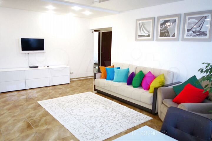 2-к. квартира, 65 м², 6/9 эт.