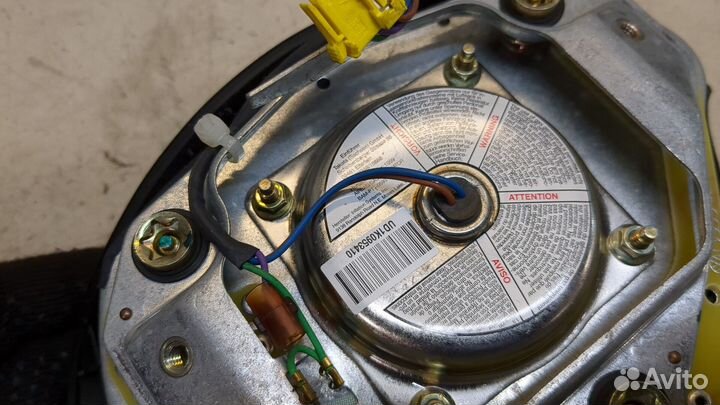 Подушка безопасности водителя Audi TT (8N), 2000