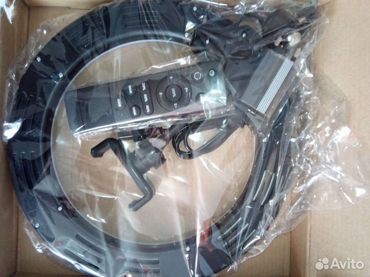 Светодиодная лампа для телефона новая