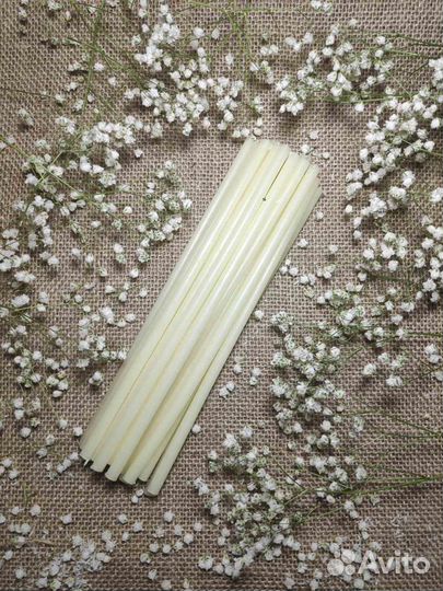 Белая восковая свеча №80