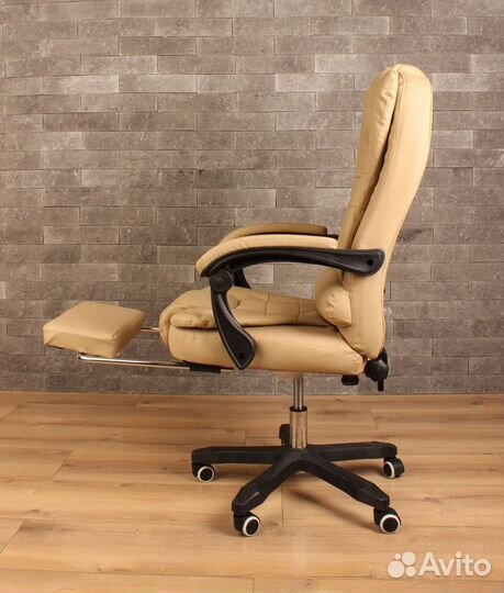 Офисное кресло (геймерское). Кресло для директора