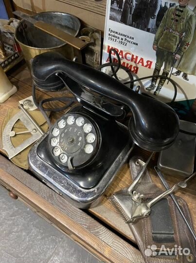Старинный телефон, трофейный Германия 1930г