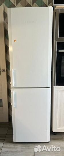 Холодильник Liebherr