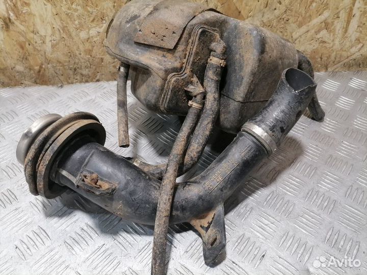 Горловина топливного бака C 202